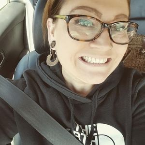 Meet your Posher, Jodee